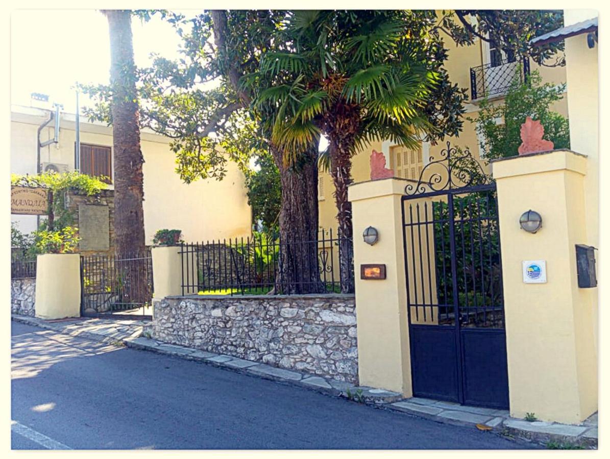 Hotel Archontiko Tsaknaki Manolia Áno Lekhónia Esterno foto