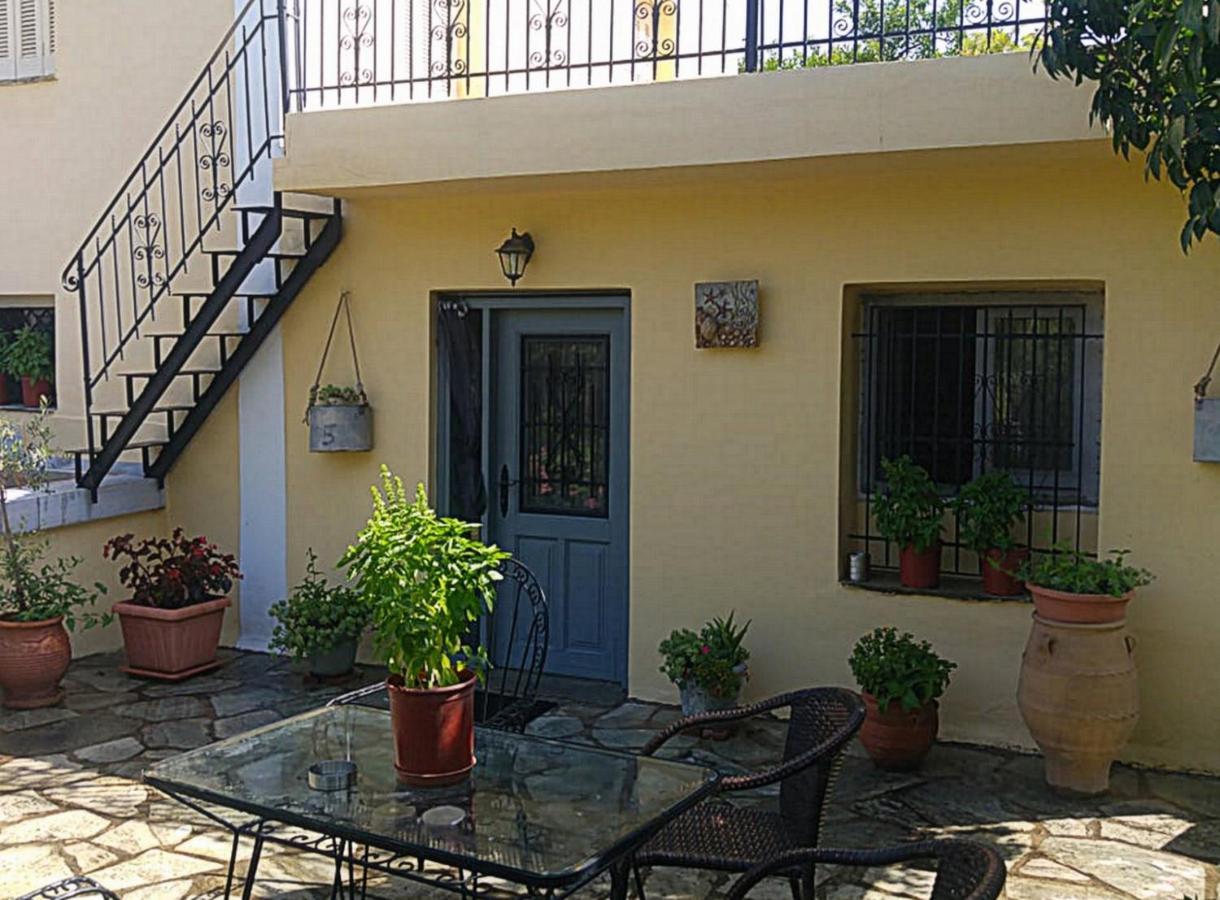 Hotel Archontiko Tsaknaki Manolia Áno Lekhónia Esterno foto